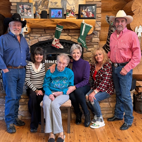 Meet your Posher, Bonnie - Picture 4 of 4